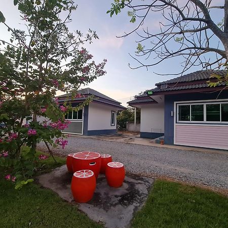 Araya Cottage Uthai Thani Luaran gambar